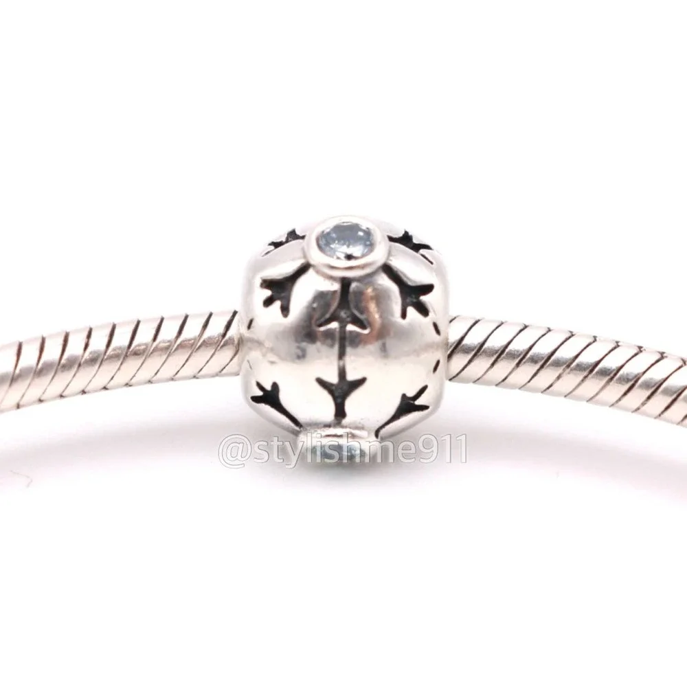 Authentic PANDORA Sterling Silver Crystalized Snowflake Blue CZ Charm - Picture 4 of 10